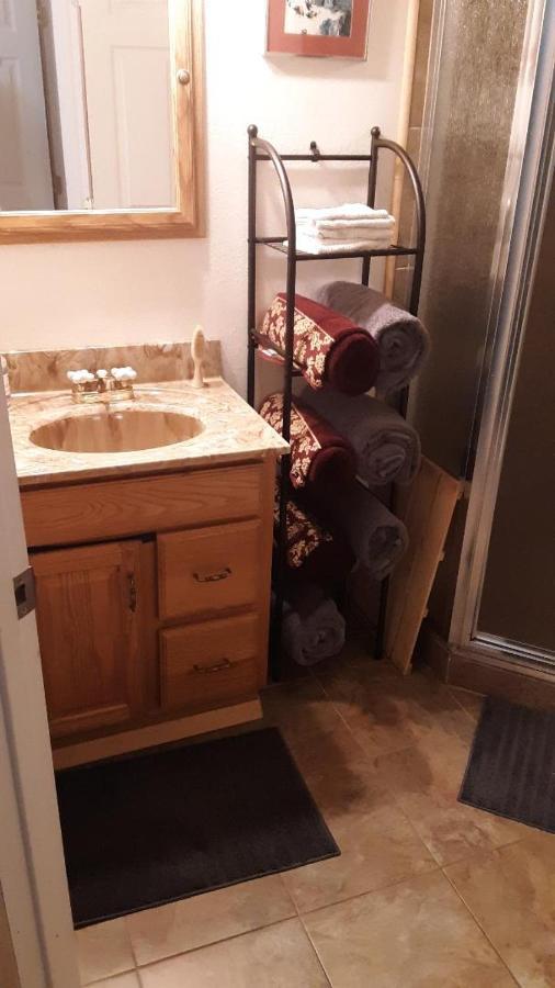 Winterfell Inn - No Xtra Fees, Dogs Ok, King & Queen Suites 阿诺德 外观 照片